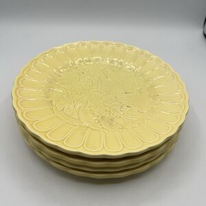 Haldon Group 1988 Set of 4 Plates Yellow Leaf Pattern Plates